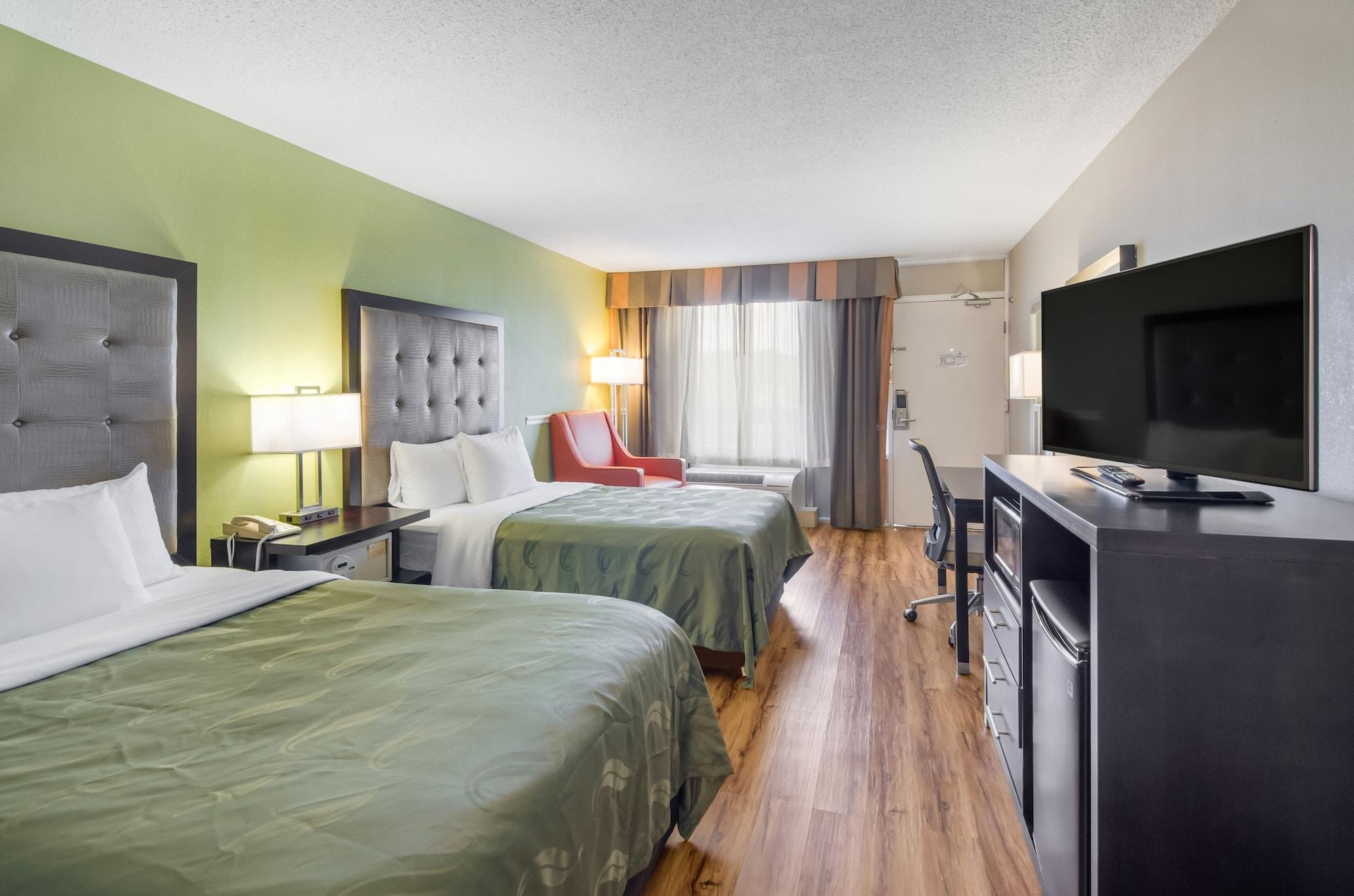 Quality Inn Roanoke Airport Екстериор снимка
