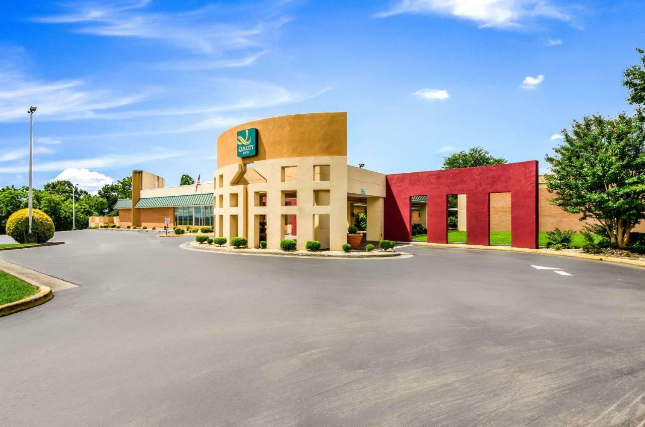 Quality Inn Roanoke Airport Екстериор снимка